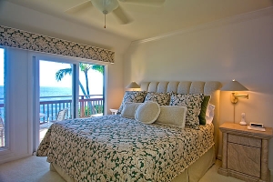 LK131MasterBedroom